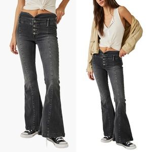 FREE PEOPLE We The Free After Dark Mid-Rise Flare Jeans-Vintage Black-Size 30